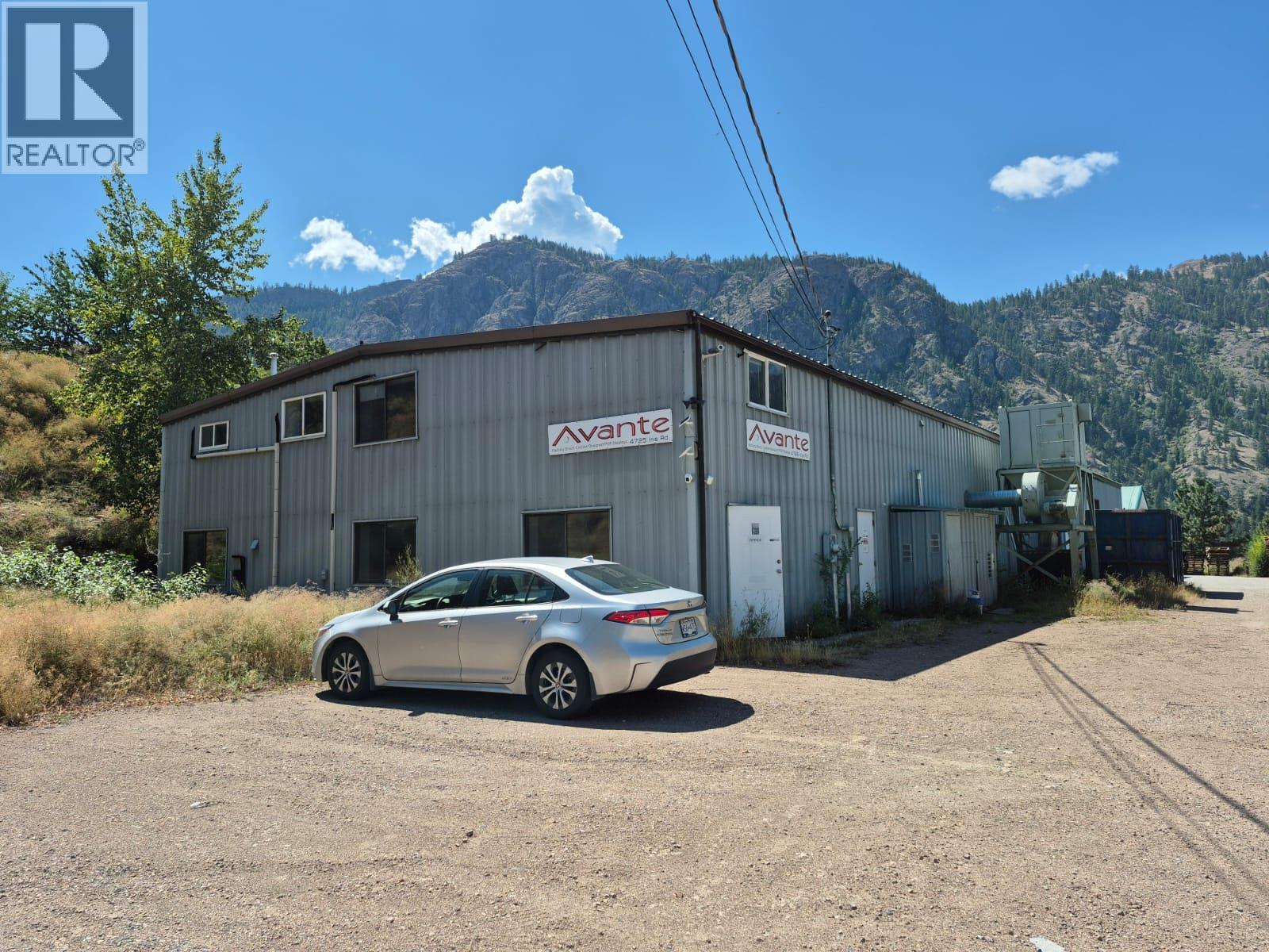 4725 Iris Road