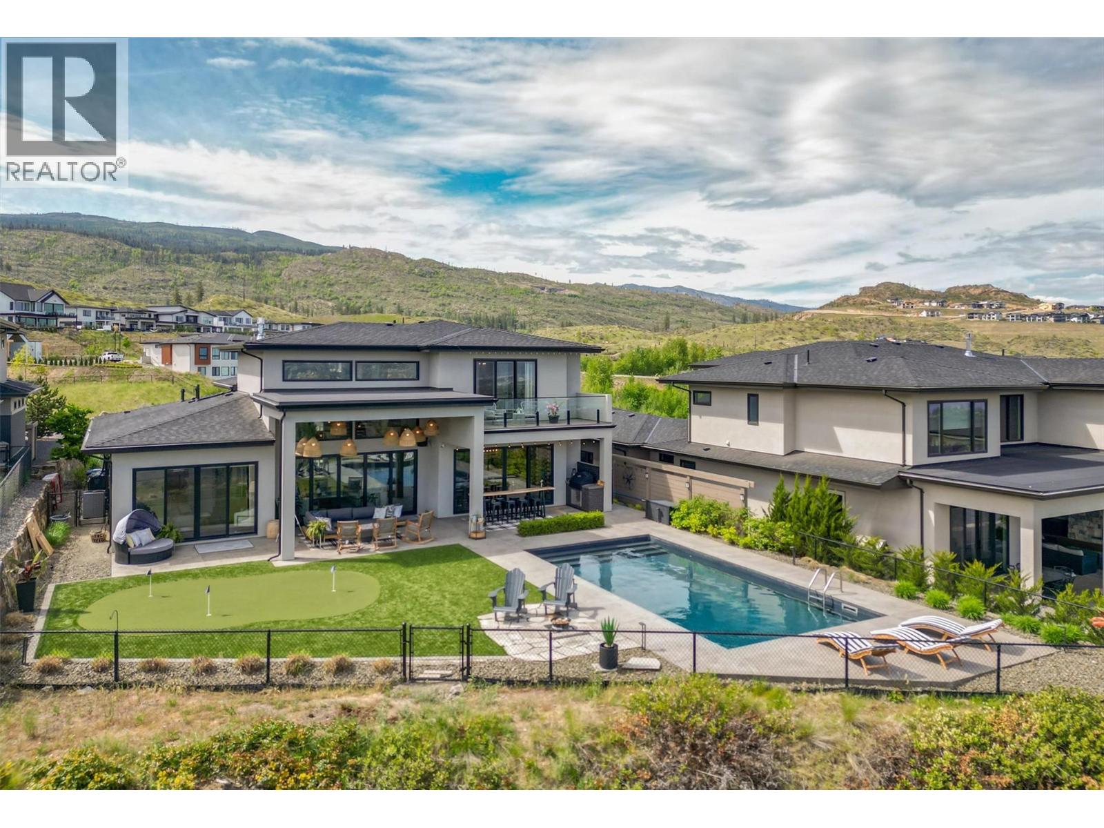 1612 Vincent Place
