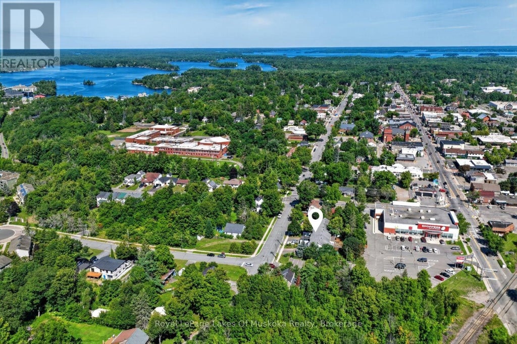 570 JOHN STREET, GRAVENHURST (MUSKOKA (S)), ON P1P 1J9 - Image 808315353.jpeg?d=l