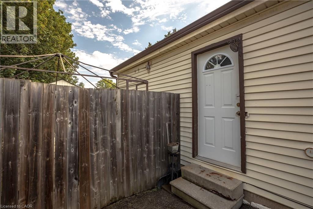 134 CATHARINE Avenue