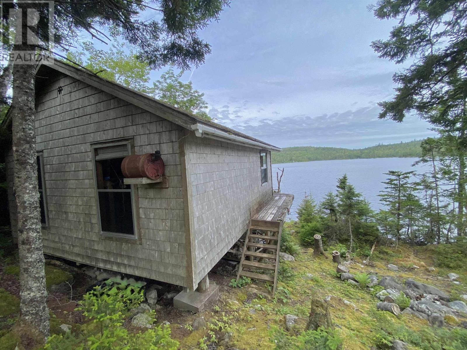 Little Lake - Photo 3