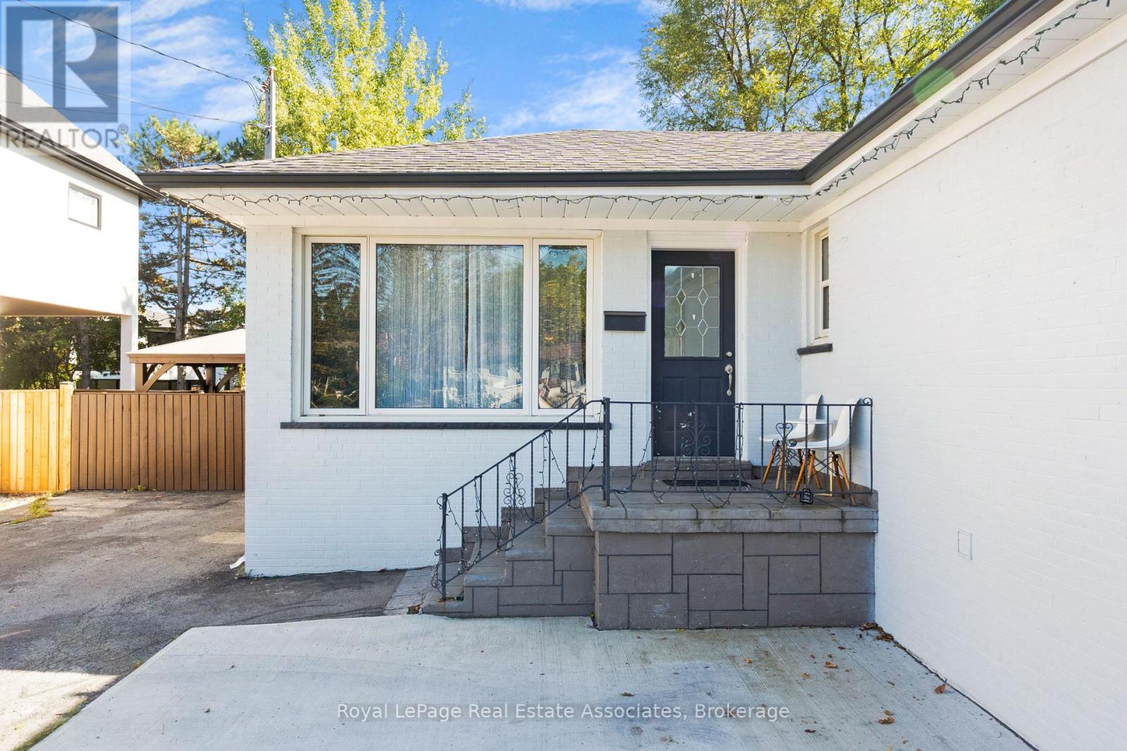 2086 BRIDGE ROAD