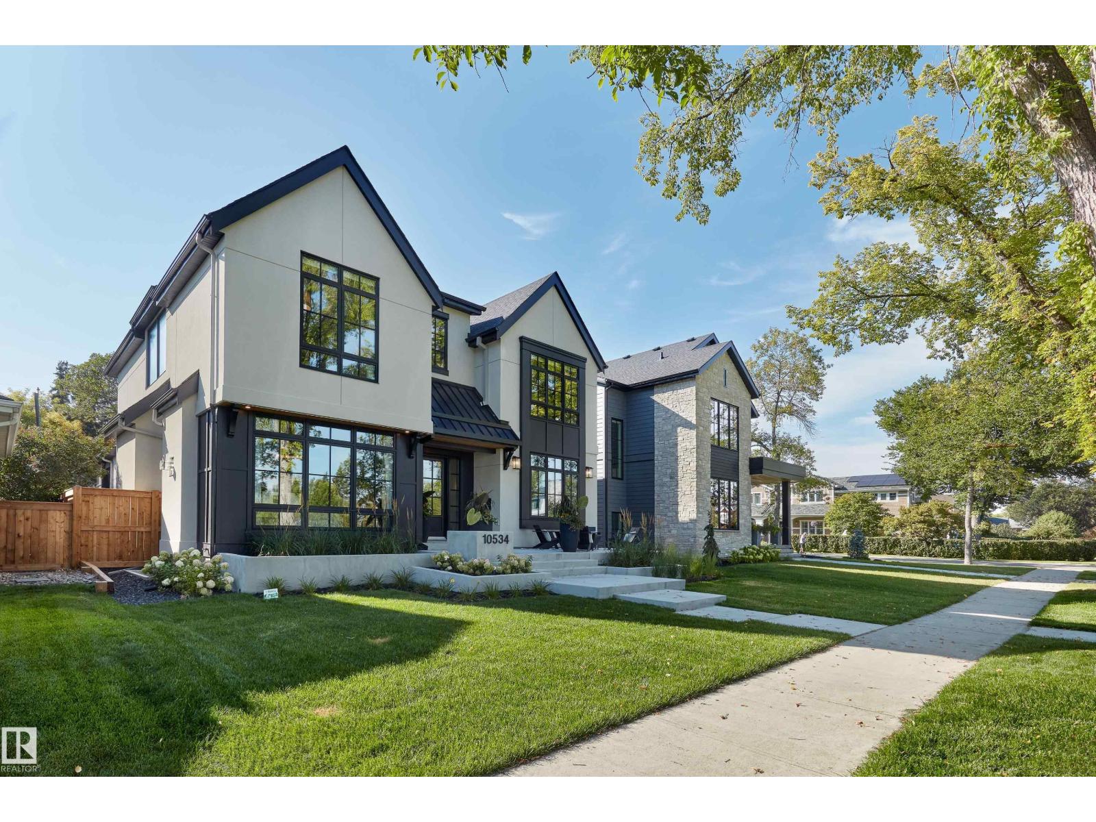 10534 139 ST NW