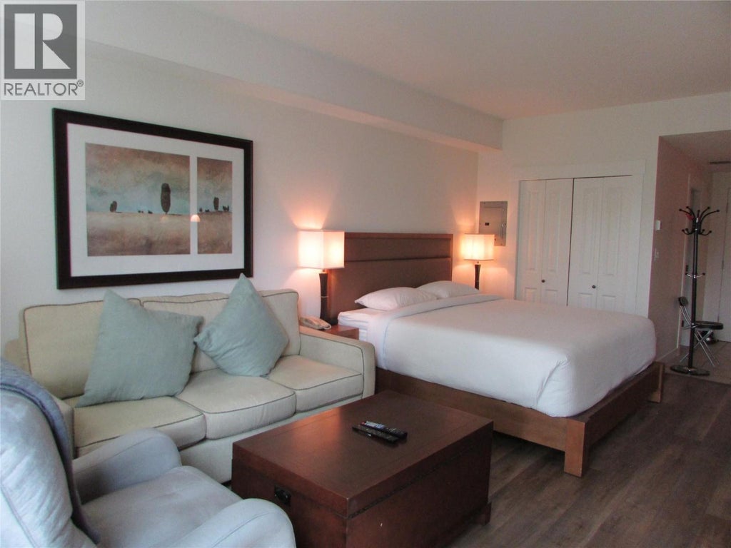 4200 LAKESHORE DRIVE UNIT# 224