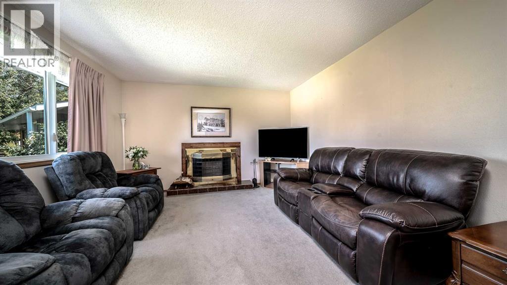 42 Harrow Place SW