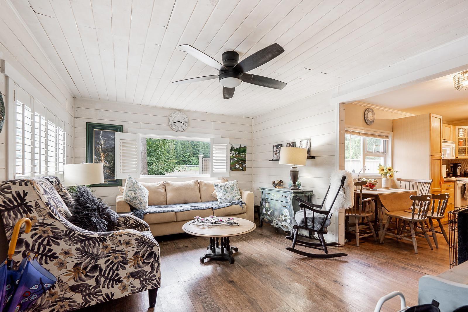 338 BALSAM STREET, Cultus Lake North