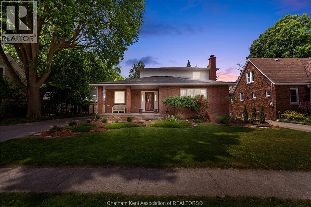 138 ELIZABETH STREET
