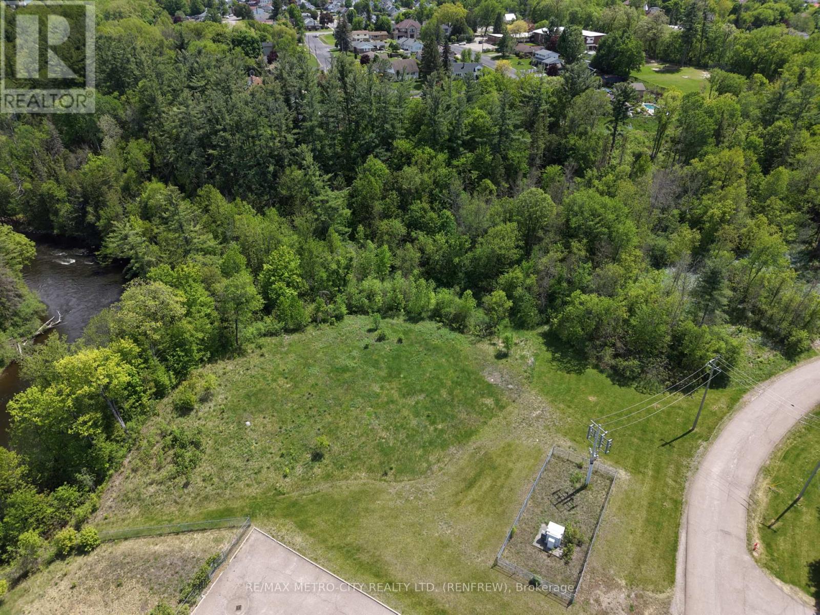 LOT 1 MUTUAL AVENUE