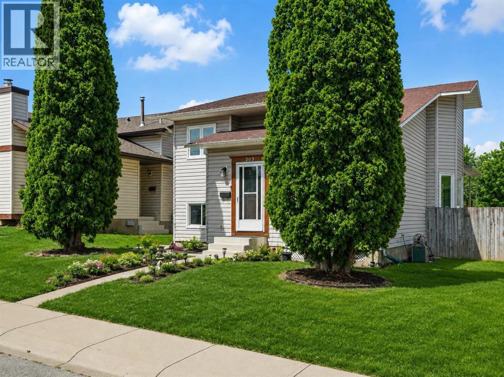 203 Shawglen Road SW