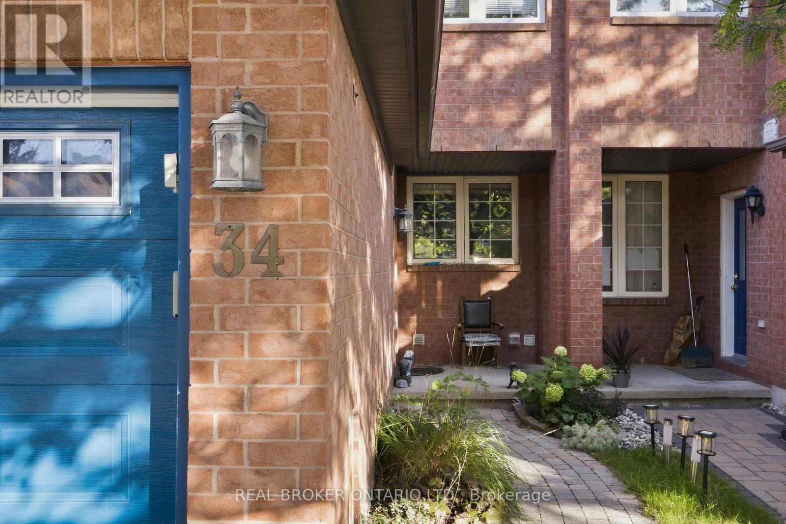 34 SCOUT STREET