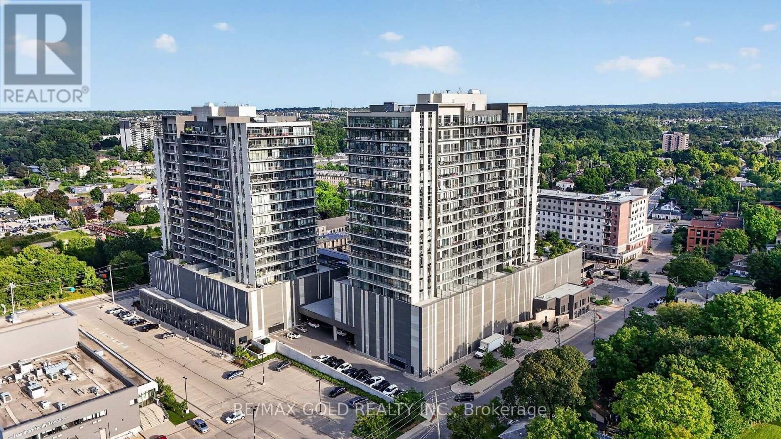 1310 - 15 GLEBE STREET