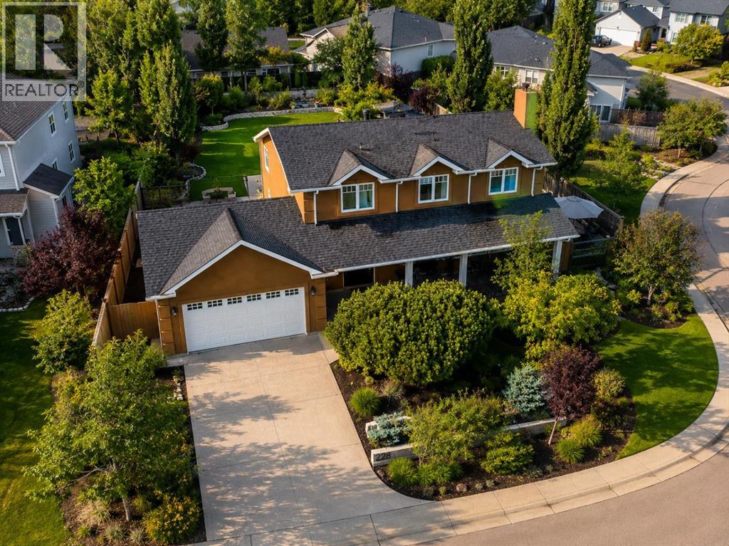 228 Willow Ridge Place SE