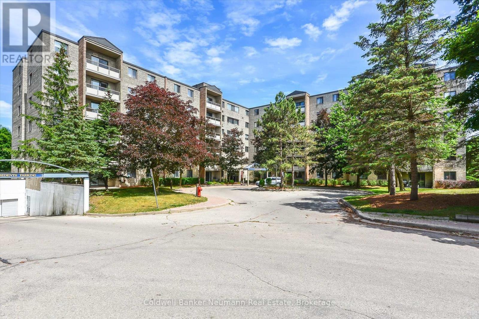 405 - 93 WESTWOOD ROAD