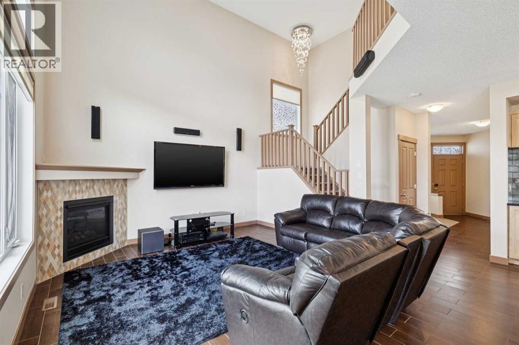 47 Silverado Skies Manor SW