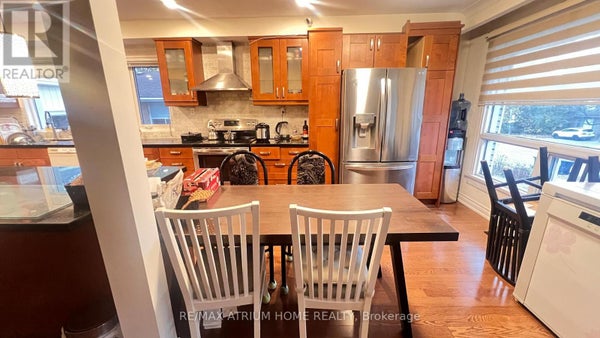 949 Willowdale Ave, Toronto (Newtonbrook East), ON 4