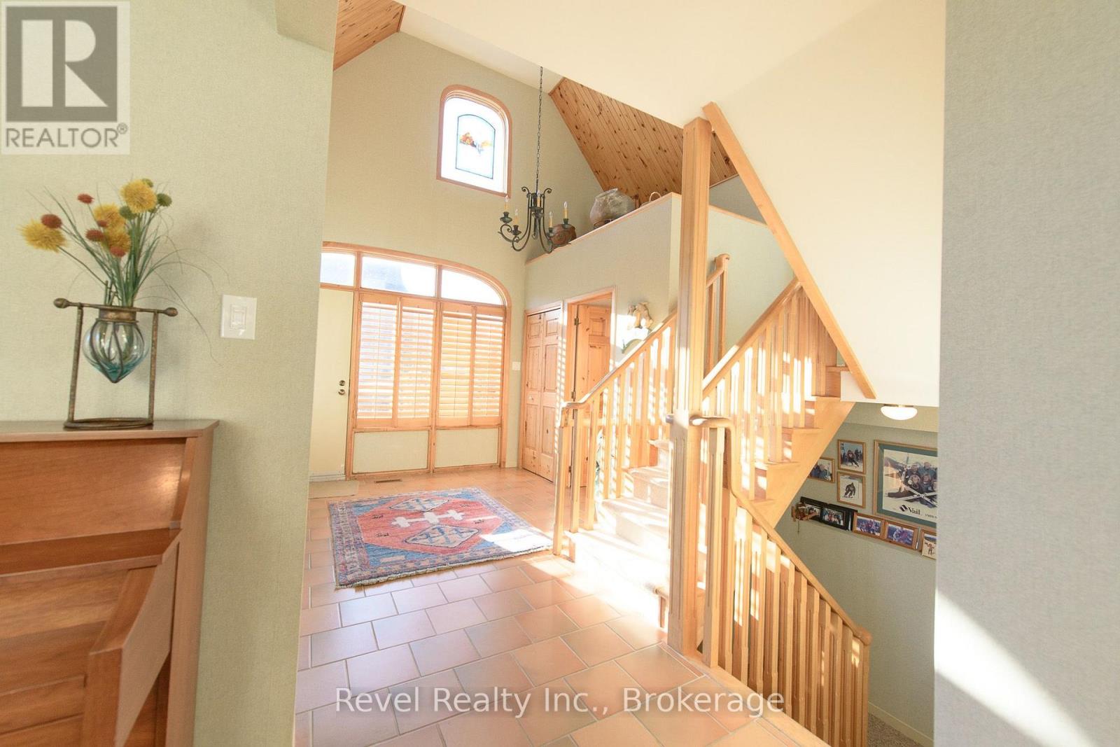 150 WYANDOT COURT