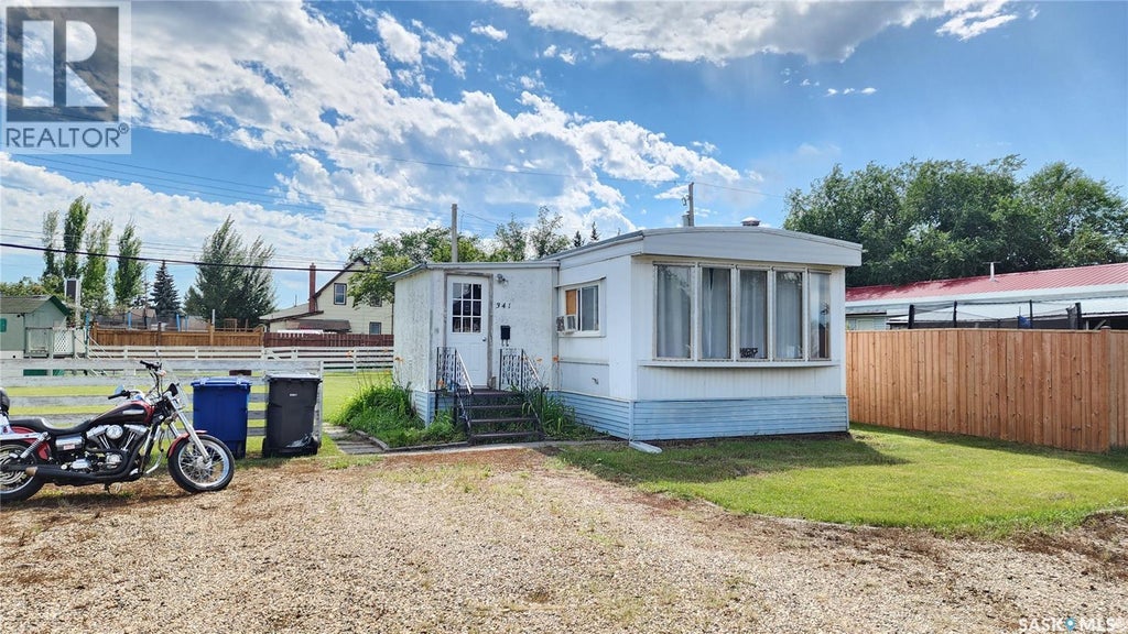 341 30TH STREET W, BATTLEFORD, SK S0M 0E0 - Image 1073164025.jpeg?d=l