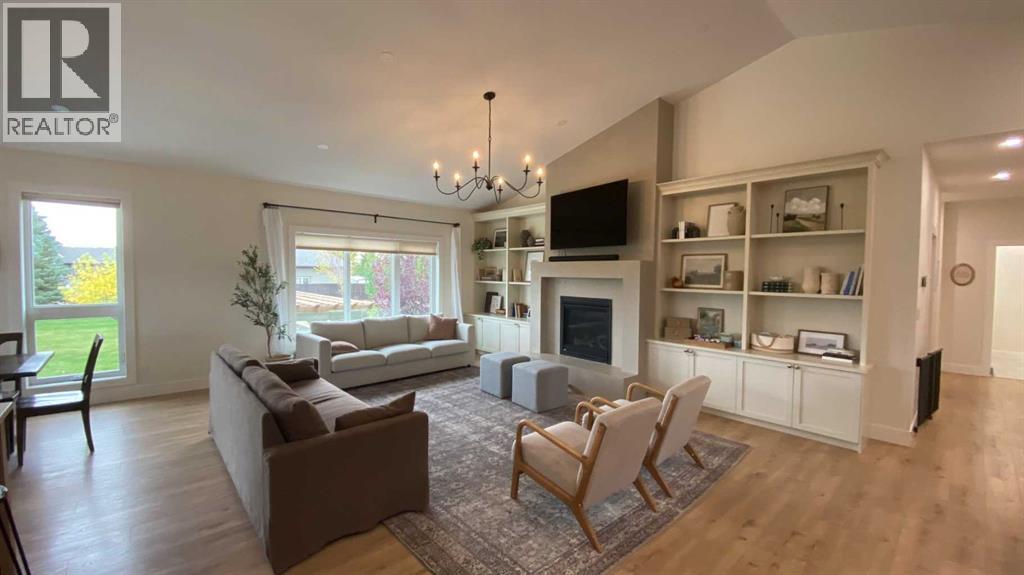 10 Grasslands Road
