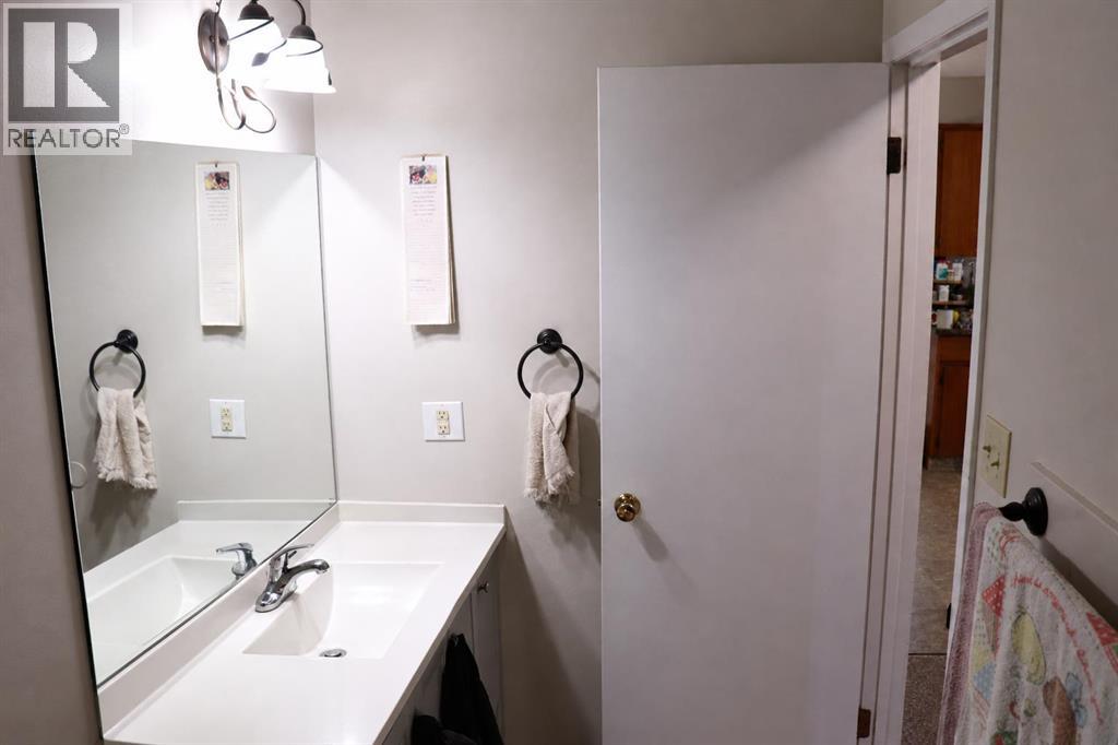 48 Jerry Potts Boulevard W