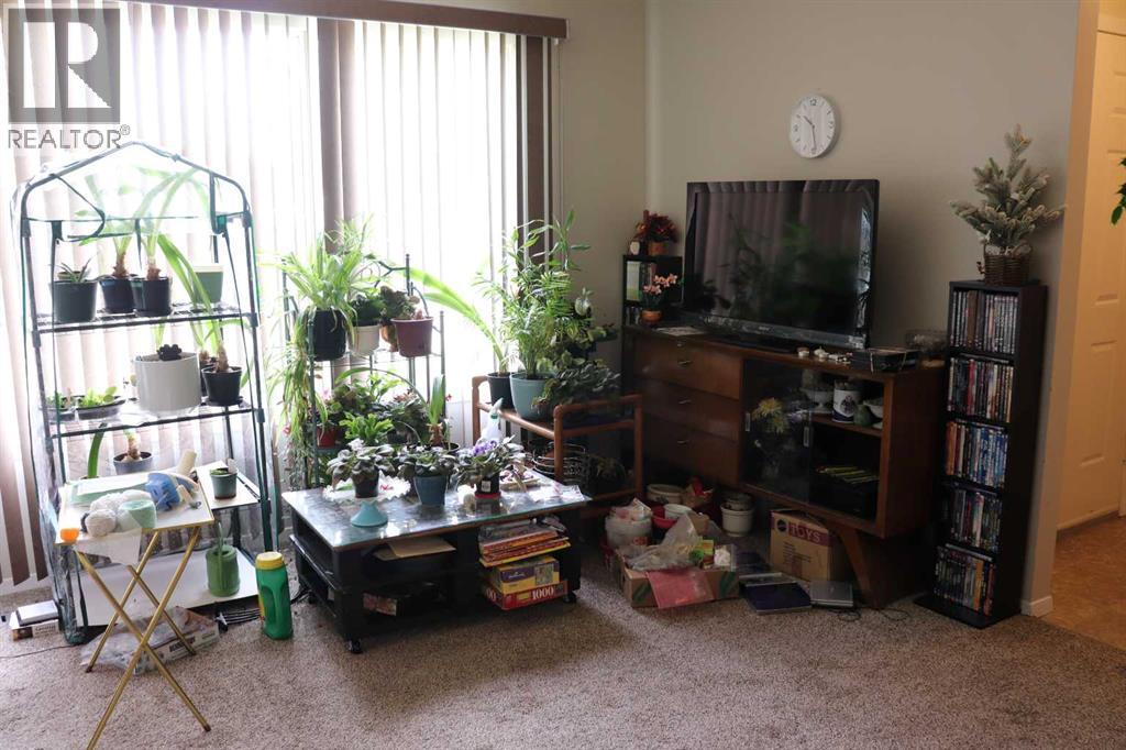 48 Jerry Potts Boulevard W