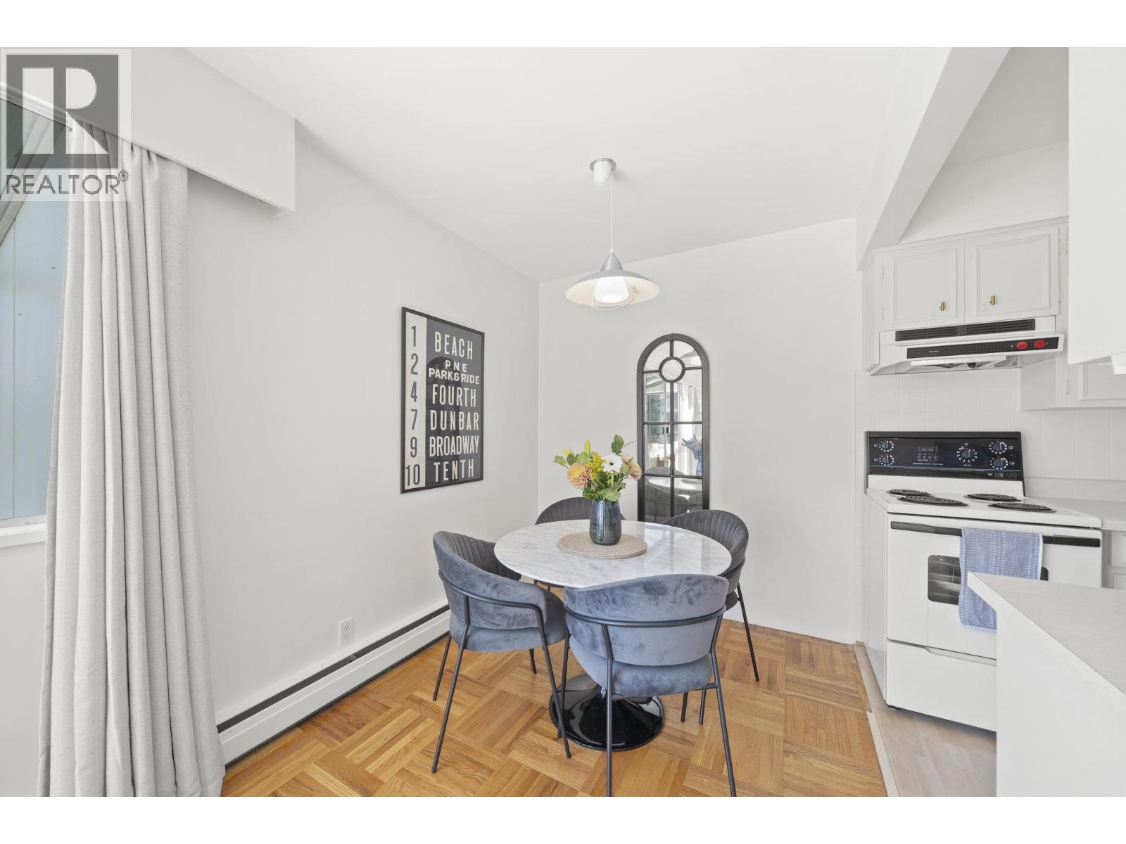 504 1750 ESQUIMALT AVENUE