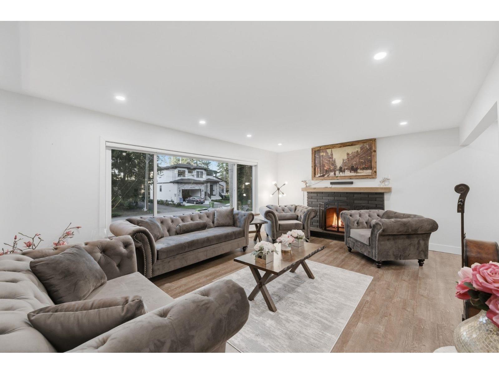 34694 BEVERLEY CRESCENT