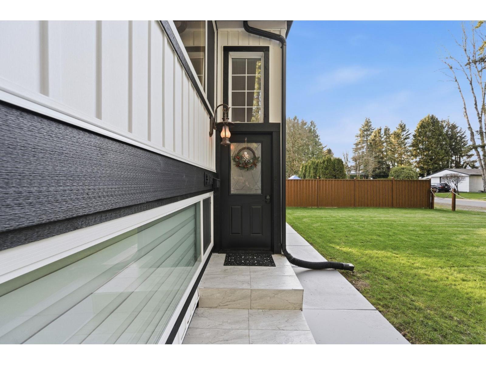 34694 BEVERLEY CRESCENT