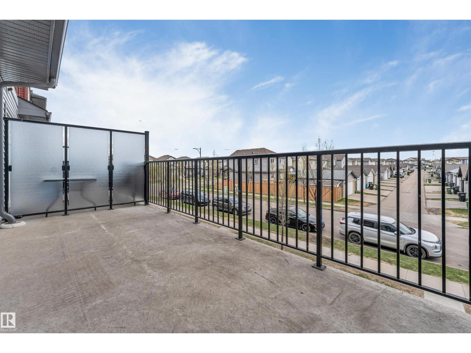 3340 15a AV NW