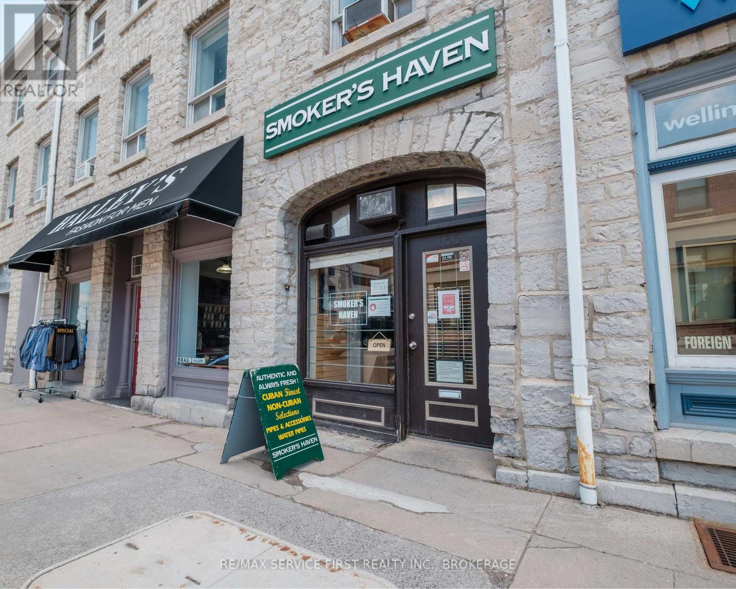 82-94 155-159 BROCK ST & WELLINGTON ST. STREET