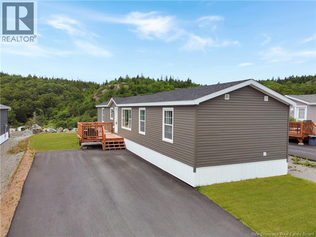 41 Rex Hurley Boulevard - Photo 2