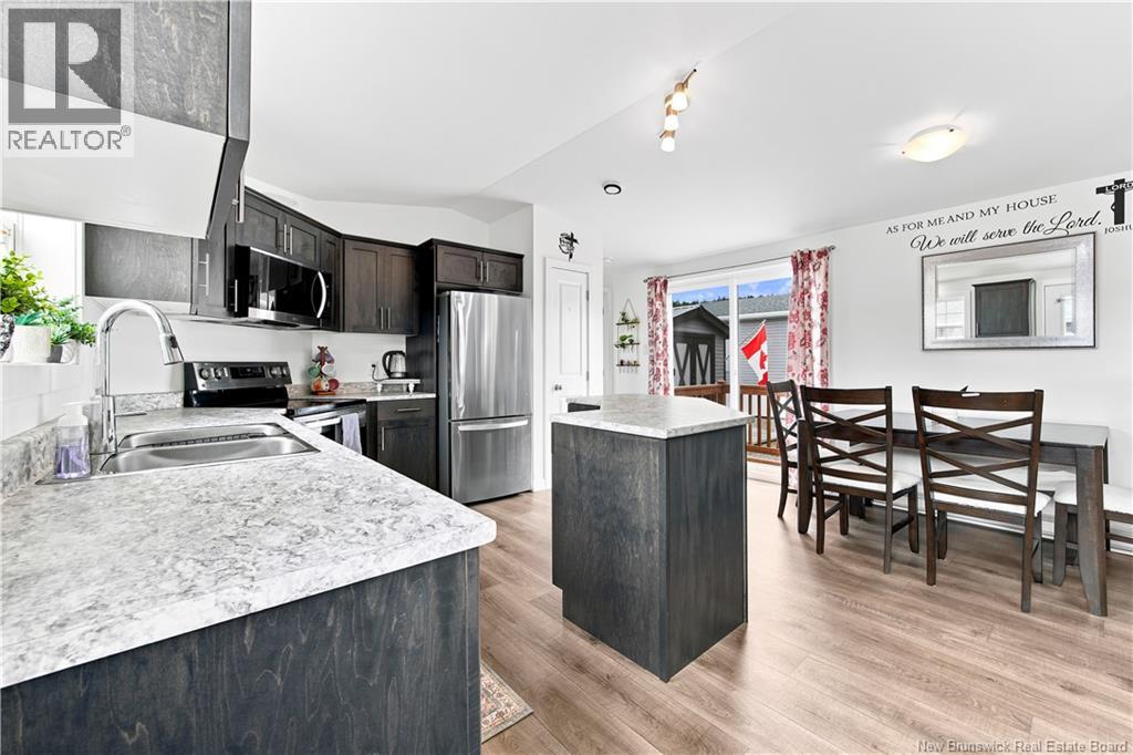 41 Rex Hurley Boulevard - Photo 3