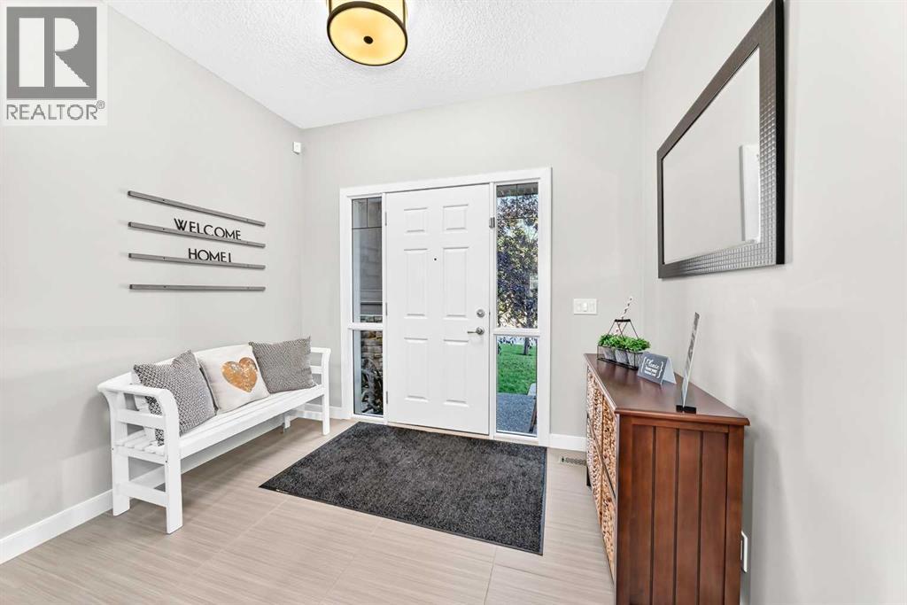 137 Aspenmere Circle