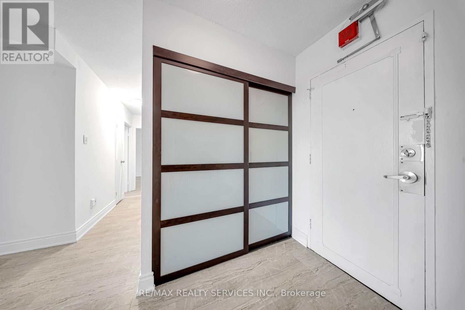 701 - 20 MISSISSAUGA VALLEY BOULEVARD