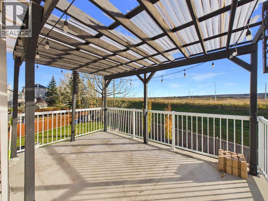717 Sierra Madre Court SW
