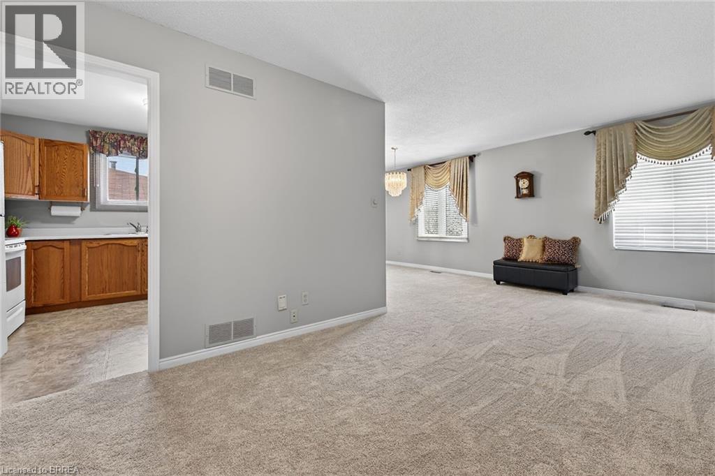 104 VISCOUNT ROAD