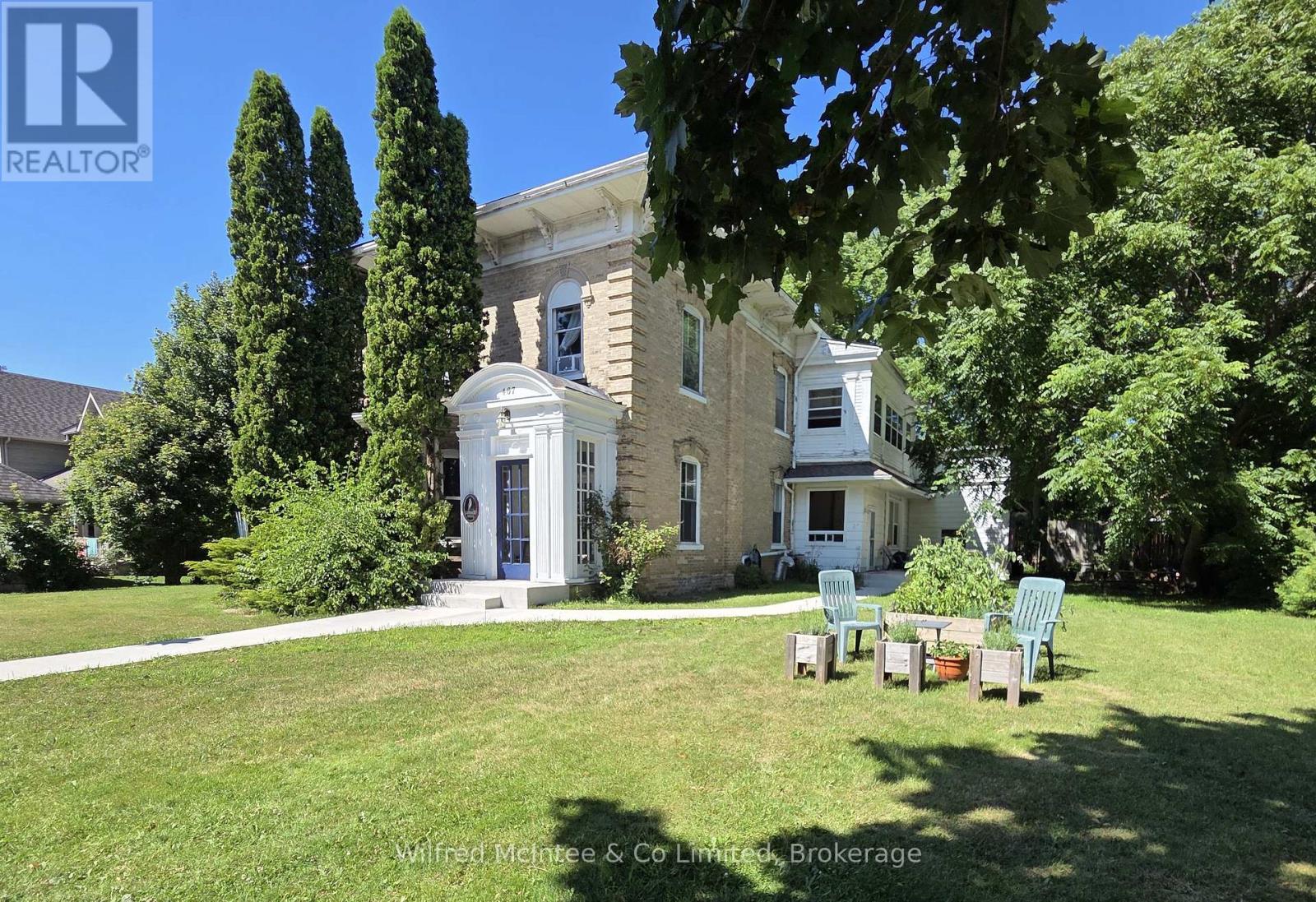 467 GREEN STREET