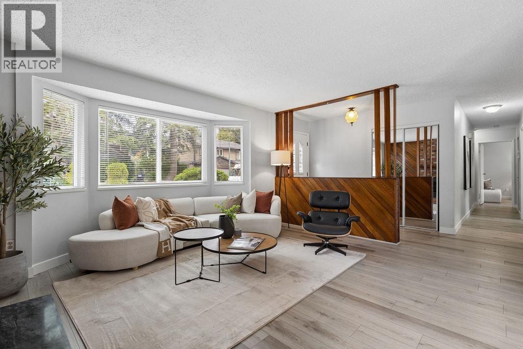 2657 BURNSIDE PLACE