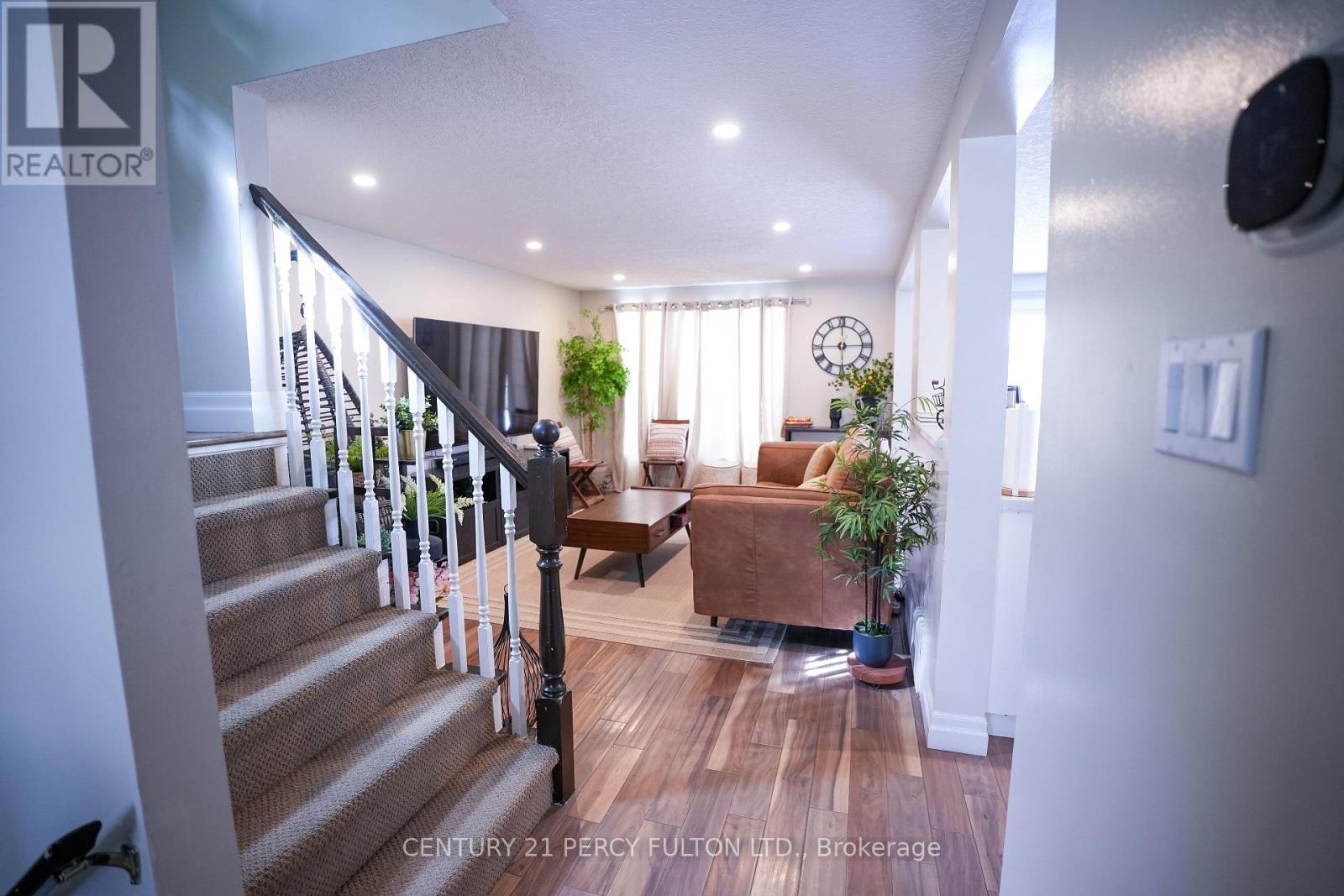333 ROSETTE DRIVE