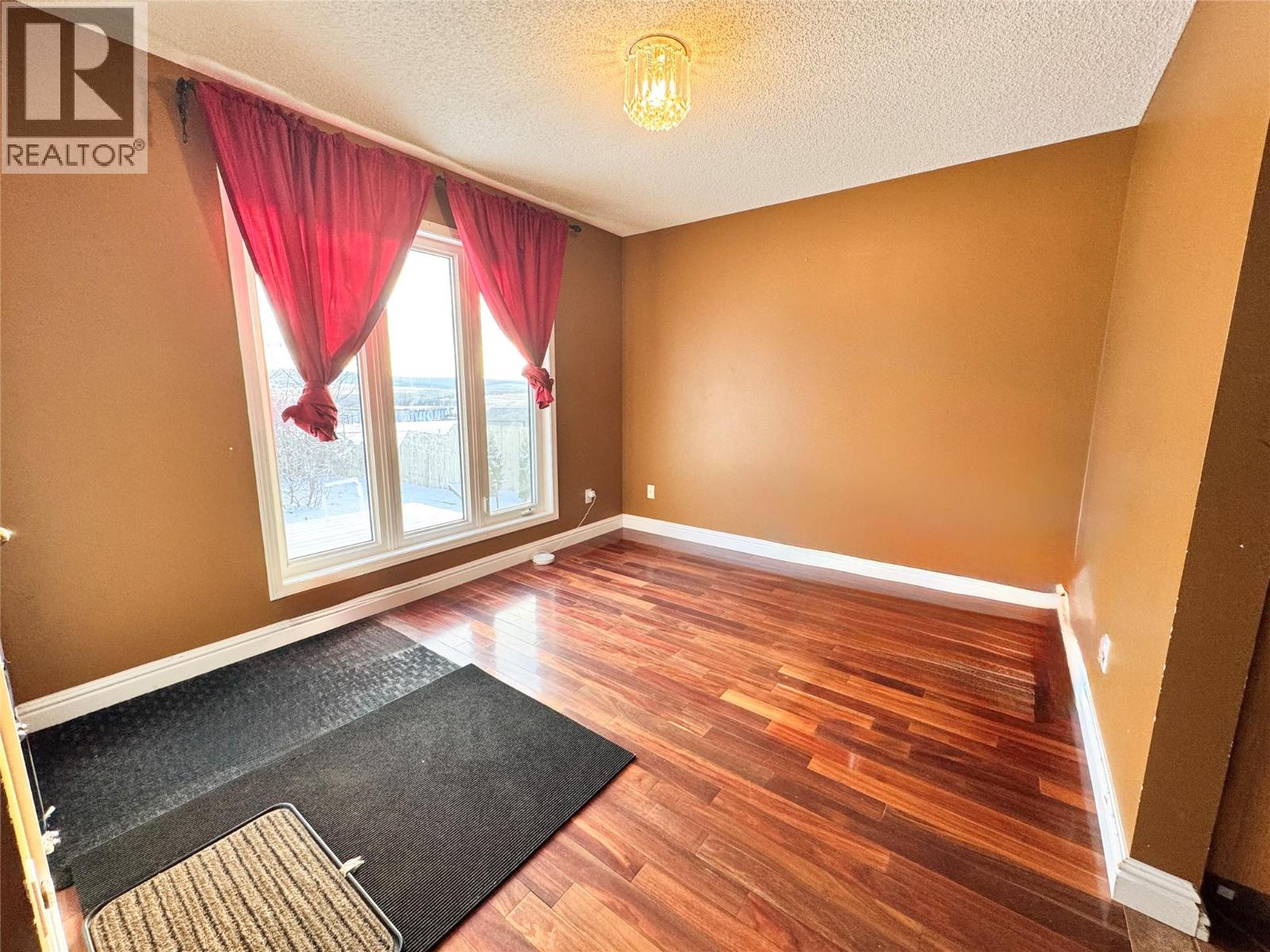 1605 Loran Drive