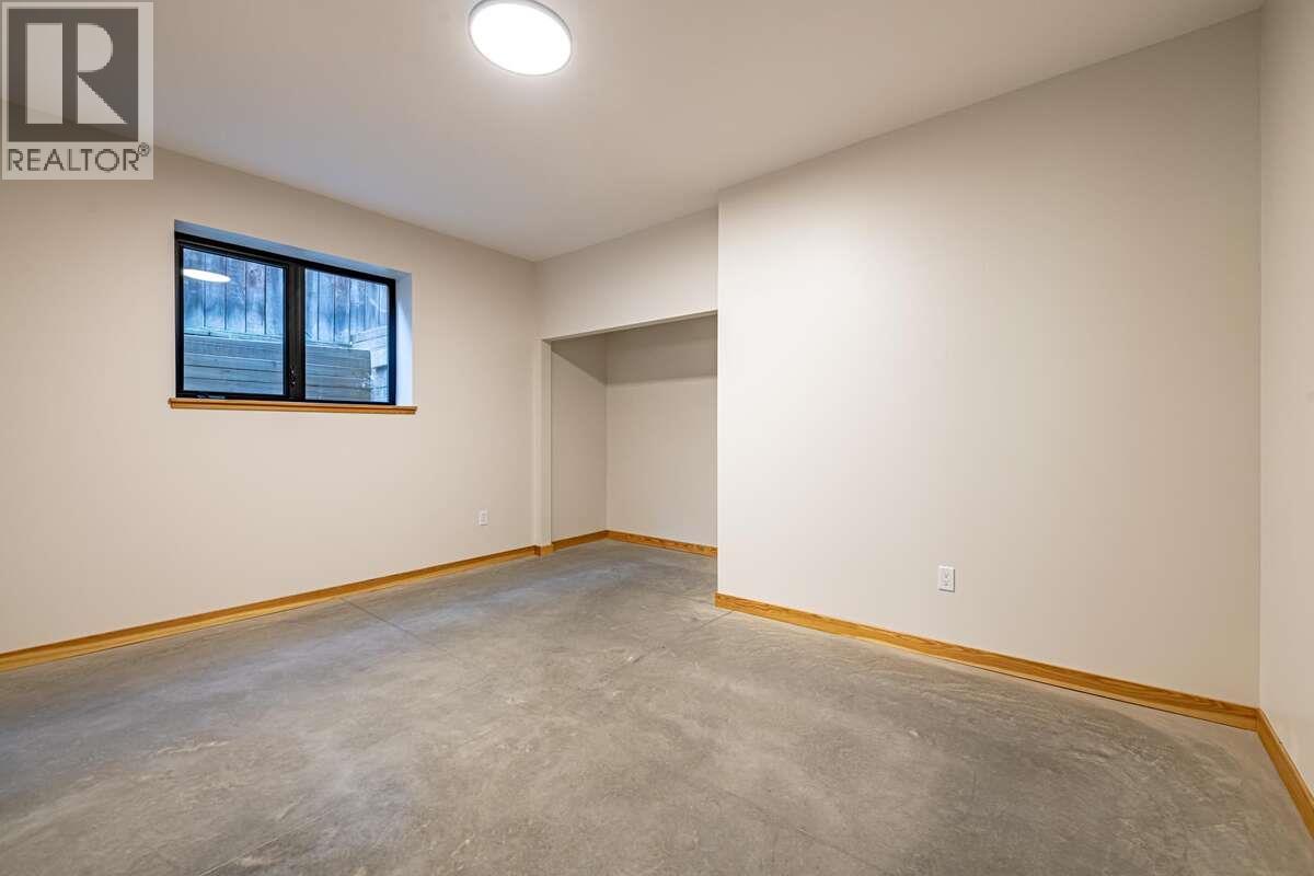 916 CARBONATE Street Unit# 1