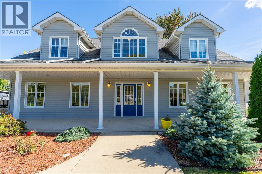 900 ST CLAIR PARKWAY