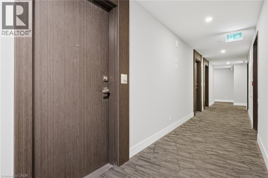 15 QUEEN Street S Unit# 704