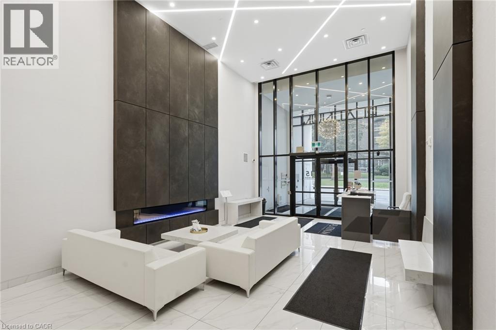 15 QUEEN Street S Unit# 704