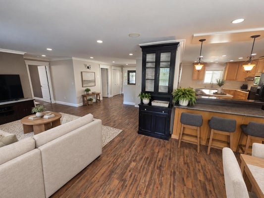 5825 135 St, Surrey, BC 5