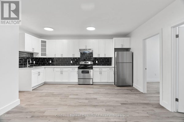 202 - 441 Main St, South Huron (Exeter), ON 5