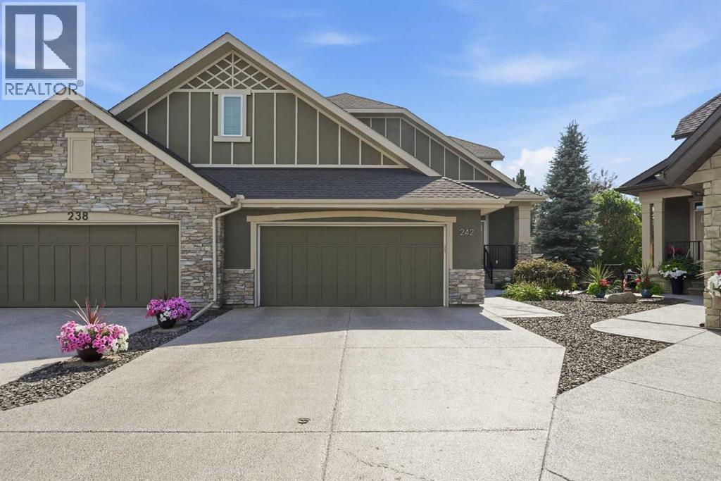 242 Cranleigh Place SE
