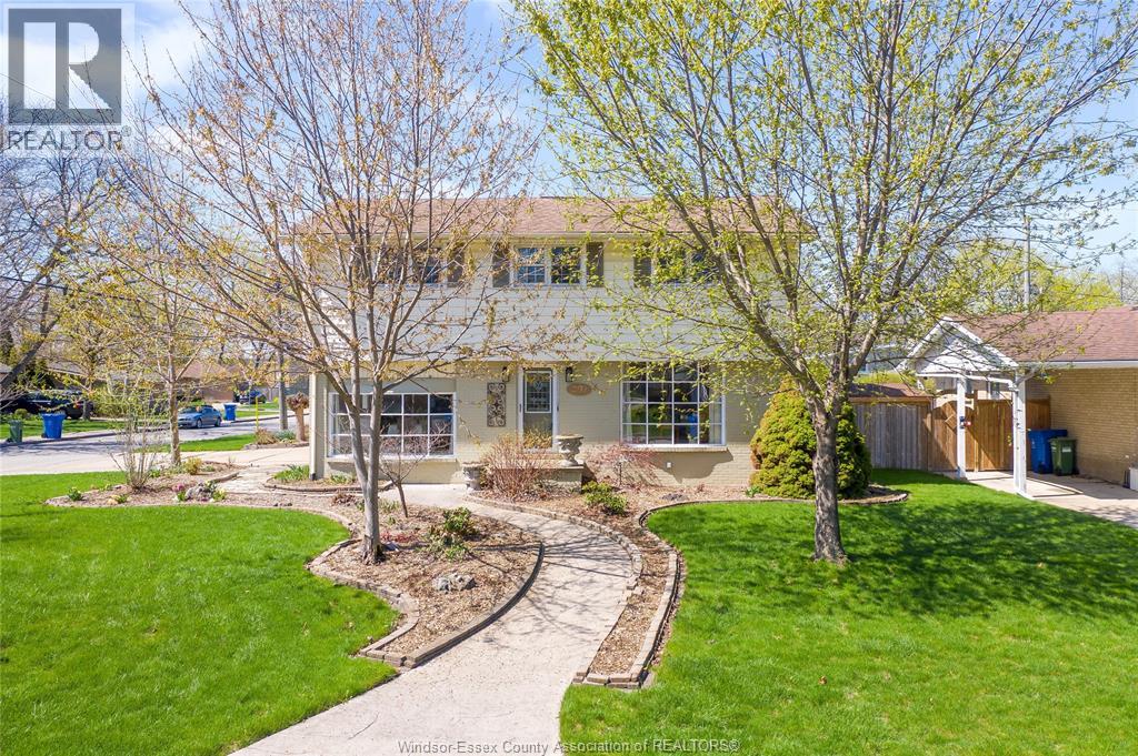 391 BETTY DRIVE