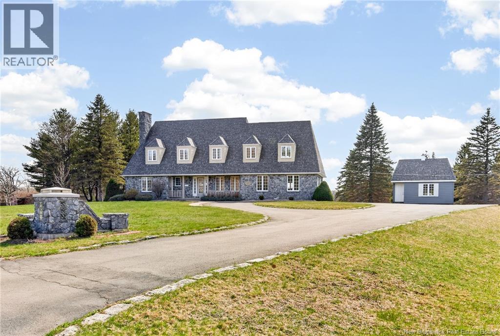 45 BELLE AVENTURE STREET, DIEPPE, NB E1A 5G2 - Image 1327360919.jpeg?d=l