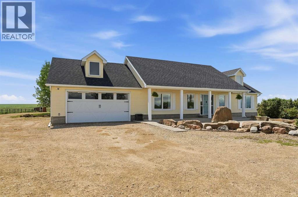 245169 271 RANGE ROAD, RURAL ROCKY VIEW COUNTY, AB T1Z 0V9 - Image 1677374747.jpeg?d=l