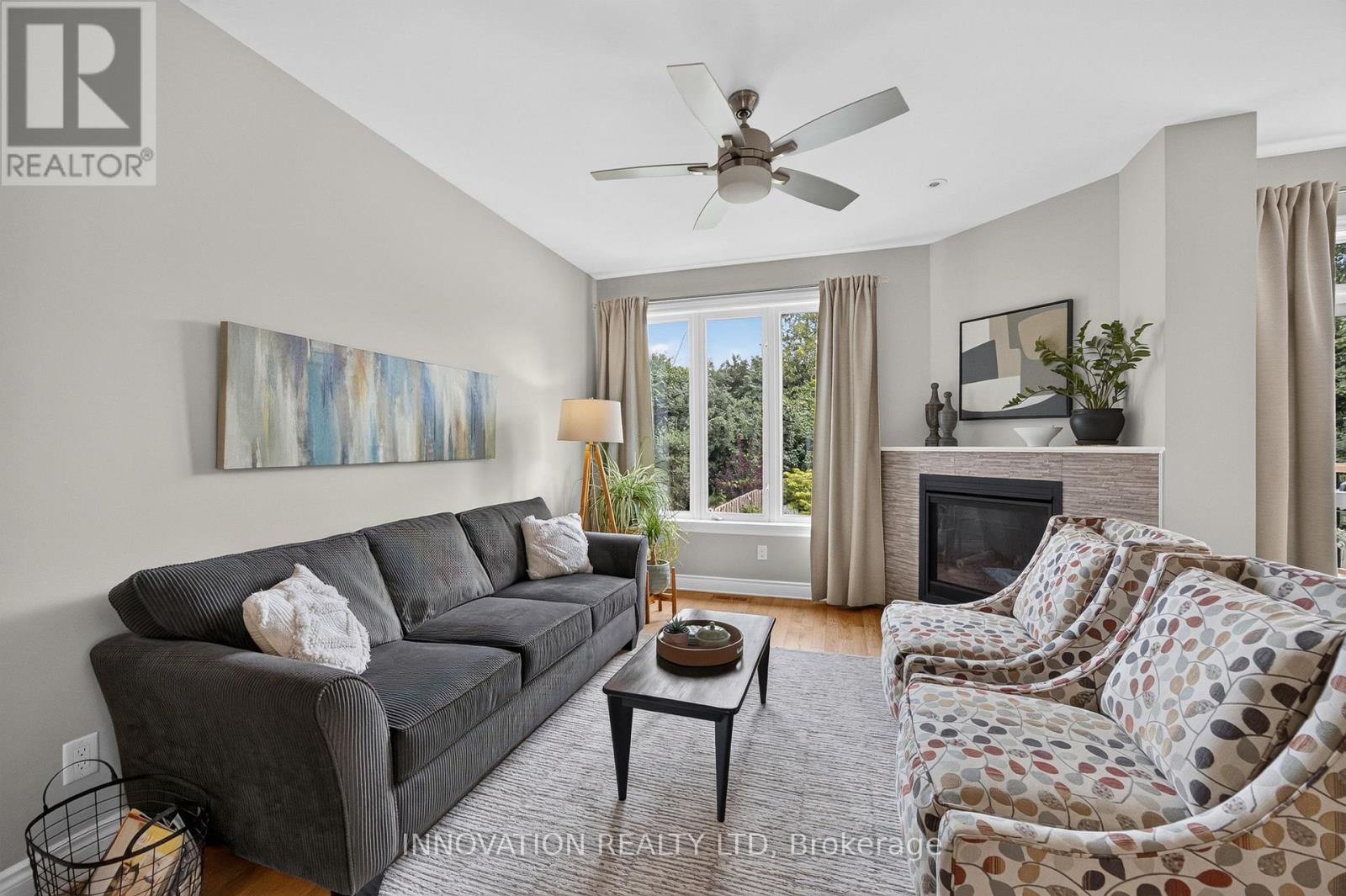 111 DULMAGE CRESCENT